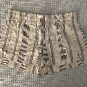 Essentials Stripes Shorts